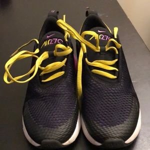 Little girls Airmax 270’s